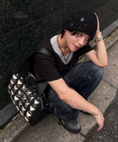 Chikashitsu +（チカシツプラス）の「【Chikashitsu +】mix eyelet studs beanie (3color) / 【チカシツプラス】ミックスアイレットスタッズビーニー＜着用動画あり＞（ニットキャップ/ビーニー・メンズ・ブラウン/グレー/ブラック・ONE SIZE）」の21枚目の写真
