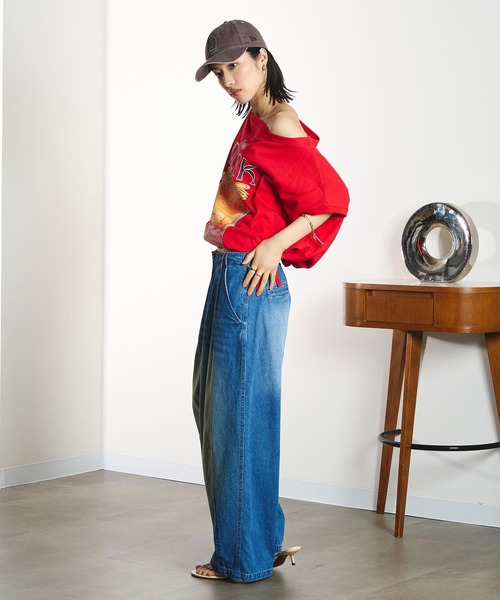 ROSE BUD(ローズバッド)の「DENIM/BACK SATIN PANTS(デニムパンツ・レディース・オフホワイト/ライトインディゴブルー/カーキ・M/S)」の7枚目の写真
