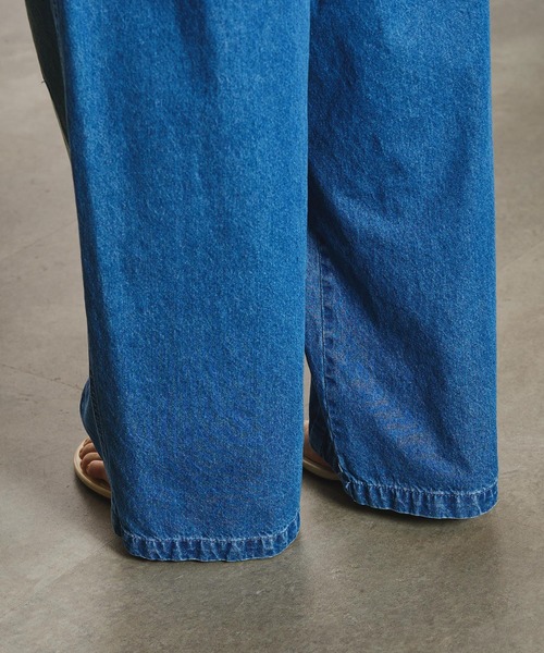 ROSE BUD(ローズバッド)の「DENIM/BACK SATIN PANTS(デニムパンツ・レディース・オフホワイト/ライトインディゴブルー/カーキ・M/S)」の12枚目の写真