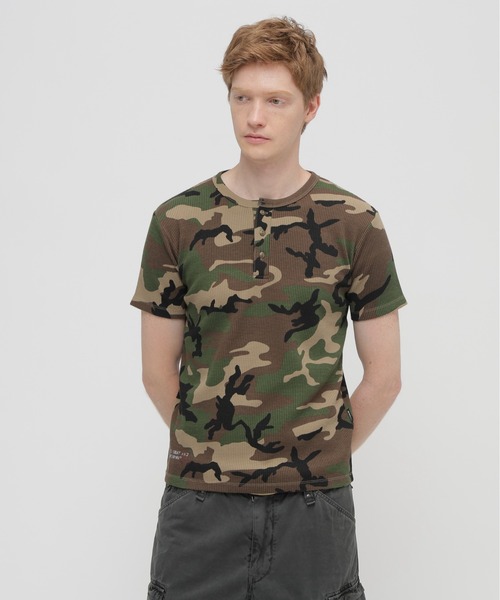 AVIREX(アヴィレックス)の「MINI WAFFLE HENRY NECK T-SHIRT "U.S.N." / ミニワッフル ヘンリーネック 半袖Tシャツ / AVIREX /アヴィレックス(Tシャツ/カットソー・メンズ・ホワイト/ブラック/グリーン系カモフラージュ・LARGE/SMALL/X-LARGE/MEDIUM)」の20枚目の写真