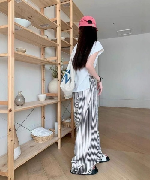 おしゃれスタ(オシャレスタ)の「リラックスストライプワイドパンツ(その他パンツ・レディース・ブラック/グリーン/レッド/ブラウン・M/L/XL/S)」の7枚目の写真