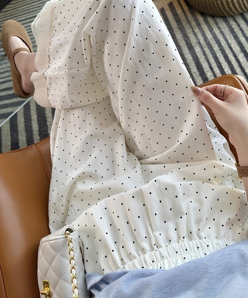 center i(センターアイ)の「ドットフリルレイヤードワイドパンツ(その他パンツ・レディース・ブラック/オフホワイト・FREE)」の5枚目の写真
