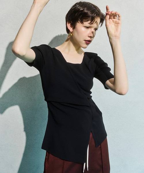 OMMO(オーエムエムオー)の「OVER PANEL HALF SLEEVE TOP(ニット/セーター・レディース・レッド/ブラック/カーキ・F)」の14枚目の写真