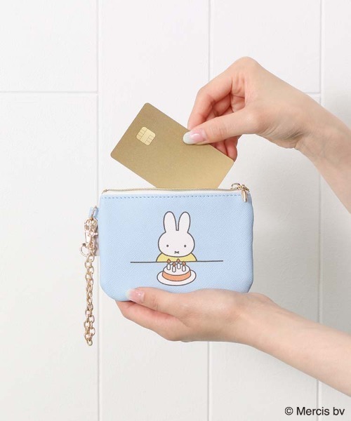 Miffy( ミッフィー)の「MIFFY CELEBRATIONカード&パスケース(パスケース・レディース・ブルー/アイボリー・FREE)」の2枚目の写真