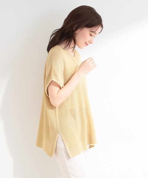 SHOO・LA・RUE(シューラルー)の「【2点セット/前後2WAY/洗濯機可/S-LL】体型カバーも叶う ラメ畦ニット+タンクトップ(その他トップス・レディース・オフホワイト/ブラウン系その他/ゴールド・01/04/03/02)」の18枚目の写真