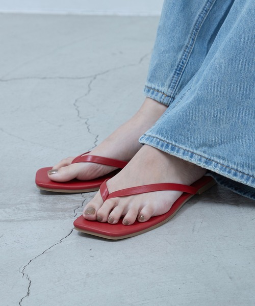 OFROOM(オフルーム)の「Thong Sandals|トングサンダル(サンダル・レディース・レッド/ブラック/ホワイト・SMALL/LARGE/MEDIUM)」の7枚目の写真