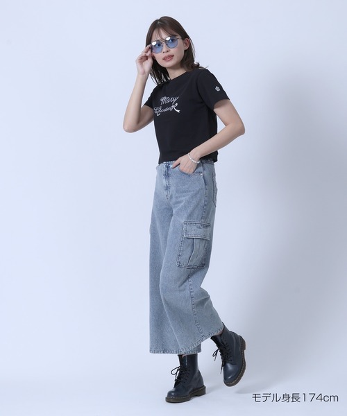 MARY QUANT(マリークワント)の「リボンロゴ Tシャツ(Tシャツ/カットソー・レディース・ブルー/ブラック/ホワイト・M)」の12枚目の写真