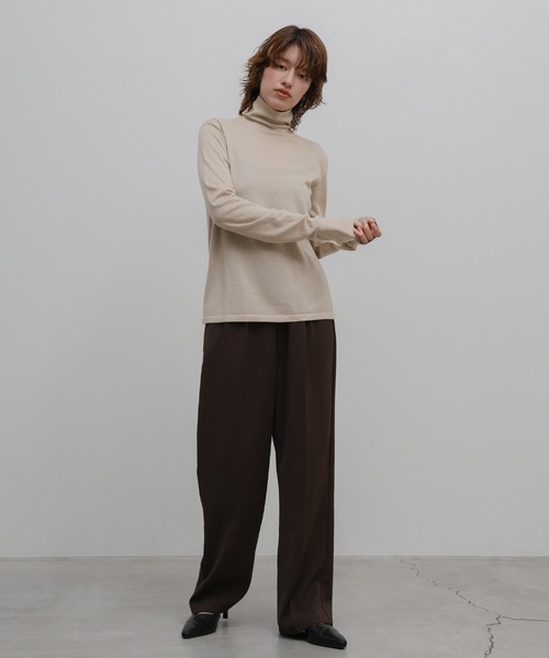select MOCA(セレクトモカ)の「シアータートルニットトップス(ニット/セーター・レディース・ベージュ/チャコールグレー/ブラック/アイボリー・FREE)」の21枚目の写真