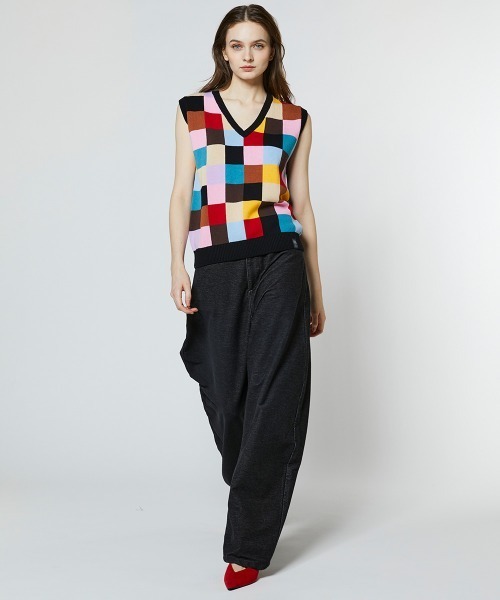 DOUBLE STANDARD CLOTHING(ダブルスタンダードクロージング)の「マルチカラーニットベスト(ベスト・レディース・マルチ・36/38)」の11枚目の写真