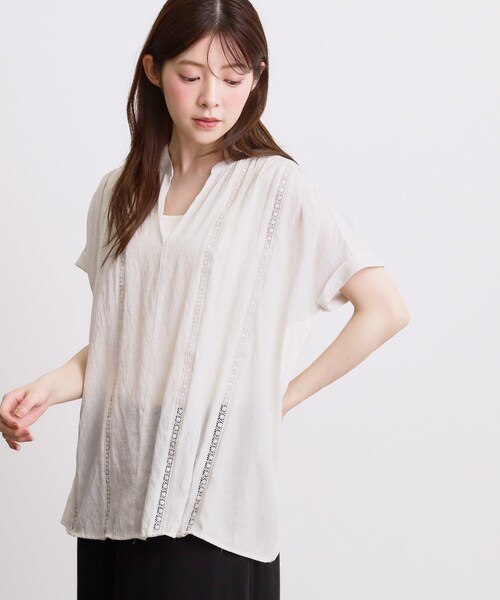 grove（グローブ）の「【体系カバー◎】レースデザインスキッパーブラウス（シャツ/ブラウス・レディース・ベージュ系その他4/ネイビー系1/オフホワイト/ブラック・02/03/04/01/05）」の9枚目の写真