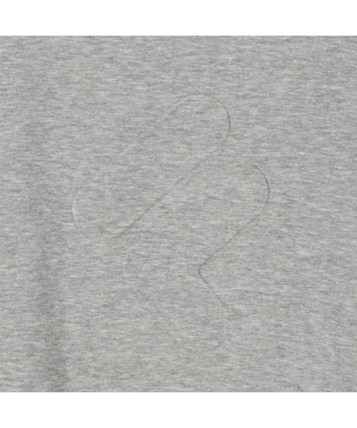 FILA（フィラ）の「EMBOSS LOGO SWEAT SHIRT / エンボスロゴ　スウェットシャツ（スウェット・メンズ・ベージュ/ブラック/グレー・XL/L/M）」の7枚目の写真