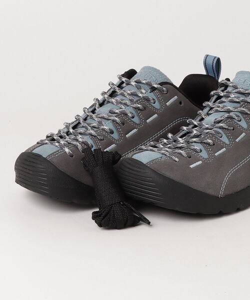 KEEN(キーン)の「【New color】JASPER / ジャスパー / メンズ スニーカー(スニーカー・メンズ・グレー・27cm/27.5cm/28cm/28.5cm/29cm/30cm/25cm/25.5cm/26cm/26.5cm)」の4枚目の写真