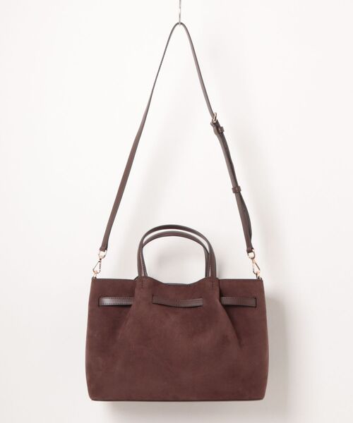 MICHAEL KORS(マイケルコース)の「CARSON センタージップ レザー サッチェル ミディアム(ハンドバッグ・レディース・ブラウン系・FREE)」の2枚目の写真