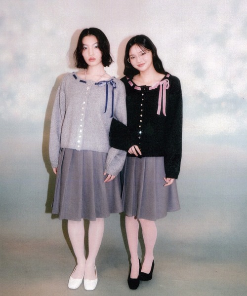 twins(nemne store)(ツインズ)の「twins Uniform Pleated Skirt(スカート・レディース・グレー・フリー)」の2枚目の写真