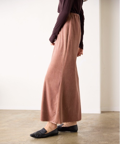 WALANCE（ワランス）の「COTTON VELOUR LONG SKIRT（スカート・レディース・スミクロ・FREE）」の12枚目の写真