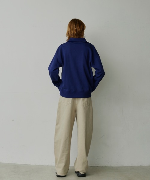 uchi.(ウチ)の「裏毛ロゴ刺繍ハーフジップスウェット(スウェット・レディース・アイボリー/ネイビー/ワインレッド・FREE)」の11枚目の写真