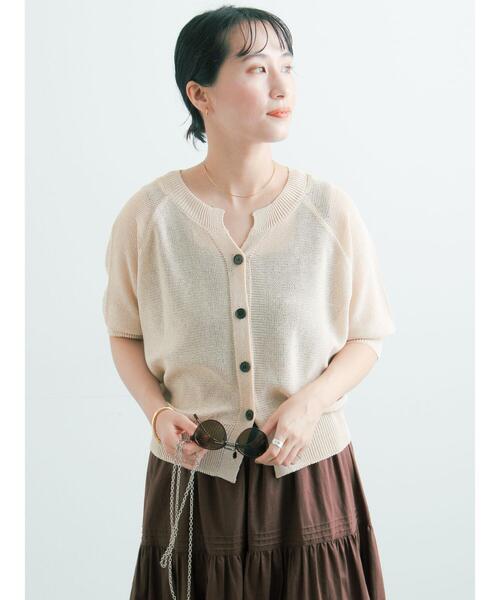 Te chichi(テチチ)の「【2WAY/マシンウォッシャブル】ペーパータッチハーフスリーブニット(ニット/セーター・レディース・ブラック/ベージュ/ブラウン/イエロー・F)」の7枚目の写真