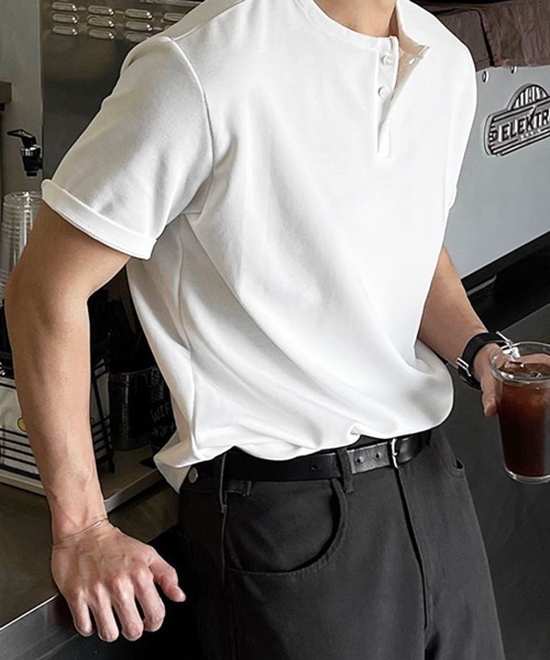 NOWLE(ノウル)の「【NOWLE】スマートリラックス ヘンリーネック 半袖 Tシャツ / 無地 トップス(Tシャツ/カットソー・メンズ・ブラック/ホワイト・MEDIUM/LARGE/X-LARGE)」の6枚目の写真