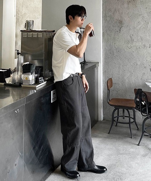 NOWLE(ノウル)の「【NOWLE】スマートリラックス ヘンリーネック 半袖 Tシャツ / 無地 トップス(Tシャツ/カットソー・メンズ・ブラック/ホワイト・MEDIUM/LARGE/X-LARGE)」の4枚目の写真