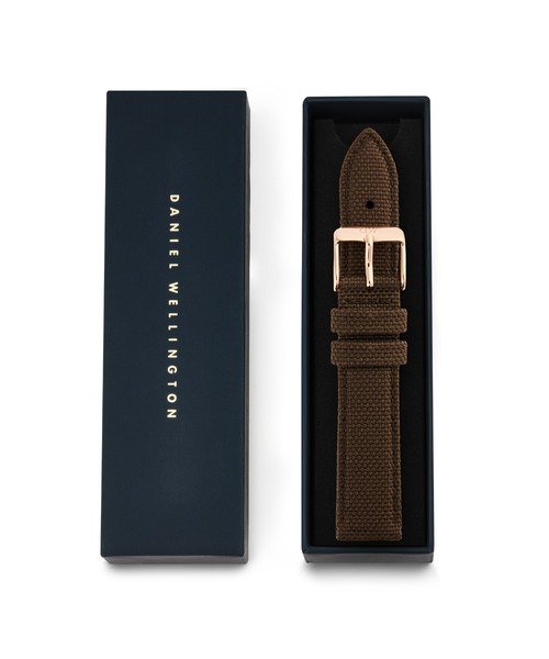 Daniel Wellington（ダニエルウェリントン）の「Canvas Strap 18mm ナイロン（アナログ腕時計・メンズ・ピンクゴールド/ブラック/ブラウン・ONE SIZE）」の4枚目の写真