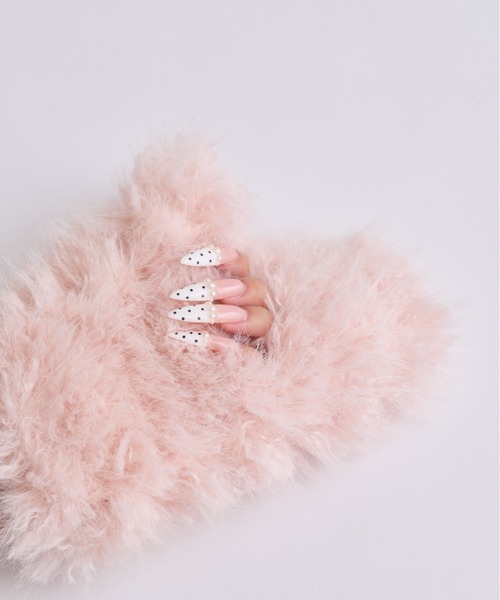 OLIVE des OLIVE(オリーブデオリーブ)の「Fluffy Fur Gloves(手袋・レディース・ブラック/サックスブルー/オフホワイト/ピンク・FREE)」の12枚目の写真
