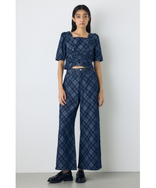 AZUL by moussy(アズールバイマウジー)の「【セットアップ対応】フロントギャザーデニムチェックブラウス 秋服 冬服 春服 デニムブラウス スクエアネック(シャツ/ブラウス・レディース・ブルー/ブラック・FREE)」の16枚目の写真