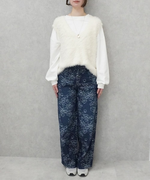 SELECT LEVERY(セレクトリベリー)の「ジャガード花柄ワイドパンツ(デニムパンツ・レディース・ネイビー/キナリ・LARGE/MEDIUM/X-LARGE)」の5枚目の写真