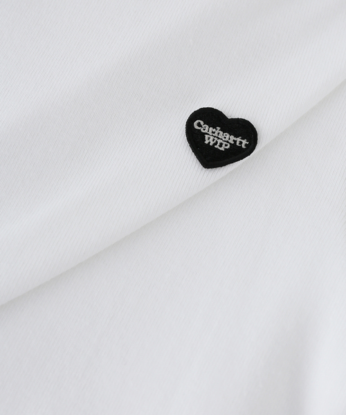 Carhartt WIP(カーハートダブリューアイピー)の「CARHARTT WIP / カーハート ダブリューアイピー W' S/S Small Heart Patch Tee(Tシャツ/カットソー・レディース・ホワイト/ブラック・MEDIUM)」の8枚目の写真