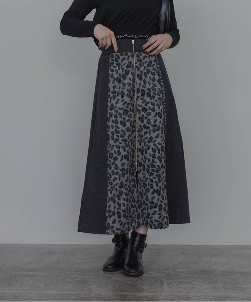 Eimee Law(エイミーロウ)の「フロントシャギーメルトンZIPフレアースカート(スカート・レディース・ライトベージュ/ブラック/チャコールグレー・MEDIUM)」の13枚目の写真