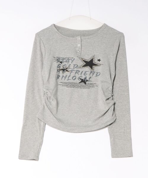 SpRay(スプレイ)の「STARスタッズロングTシャツ(Tシャツ/カットソー・レディース・アイボリー/グレー/オフホワイト/ブラウン/ボルドー/ブラック・FREE)」の12枚目の写真