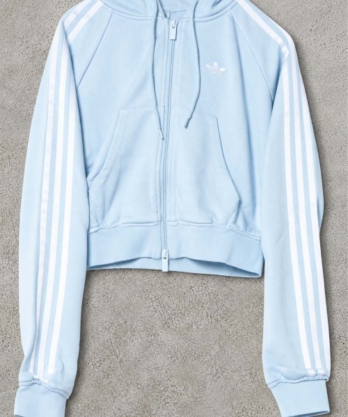 adidas(アディダス)の「【adidas/アディダス】ショート丈ピタジップパーカー / グラフィック ショート フロント ジップ トラックトップ/ジップパーカー(パーカー・レディース・サックスブルー/グレー・M)」の6枚目の写真
