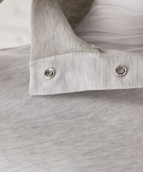 DEVIWEAR(デヴィウェア)の「ハイネック ヘンリー スウェット DEVI-T0166-メランジホワイト(スウェット・レディース・ライトグレー・FREE)」の4枚目の写真