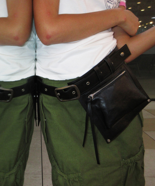 YEOMIMの「harness waist bag (black)(ボディバッグ/ウエストポーチ・レディース・その他・FREE)」の4枚目の写真