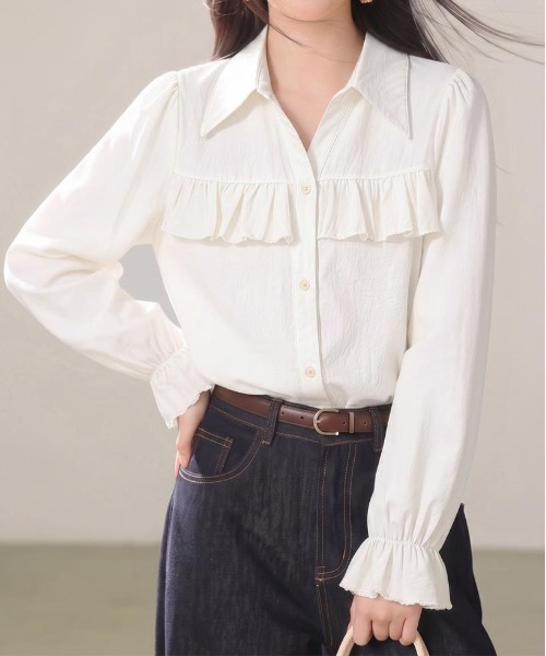 &soiree(アンドソワレ)の「フロントフリル長袖ブラウス(シャツ/ブラウス・レディース・ホワイト・SMALL/MEDIUM/LARGE/X-LARGE)」の4枚目の写真