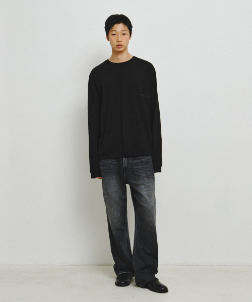 ENDOOR(エンドア)の「フィンガーホールステッチ長袖(ブラック)(Tシャツ/カットソー・レディース・ブラック・LARGE/MEDIUM)」の5枚目の写真