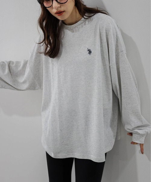 La-gemme(ラジェム)の「U.S. POLO ASSN. 別注 ワンポイント刺繍オーバーサイズロンT(Tシャツ/カットソー・レディース・ブラック/ブラウン/ネイビー/ホワイト/グレー・フリー)」の3枚目の写真