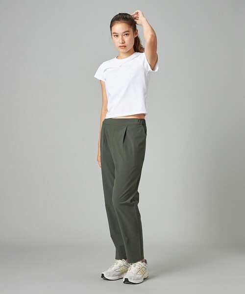 Chacott(チャコット)の「エアリーパンツ(その他パンツ・レディース・ダークブラウン/カーキ・M/L/S)」の3枚目の写真