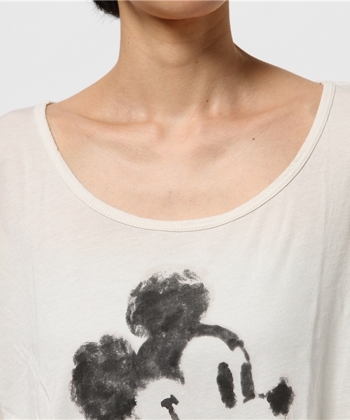 JUNK FOOD（ジャンクフード）の「Shading MICKEY MOUSE/ぼかしミッキマウスーTシャツ（Tシャツ/カットソー・レディース・キナリ・MEDIUM/SMALL/X-SMALL/LARGE）」の5枚目の写真