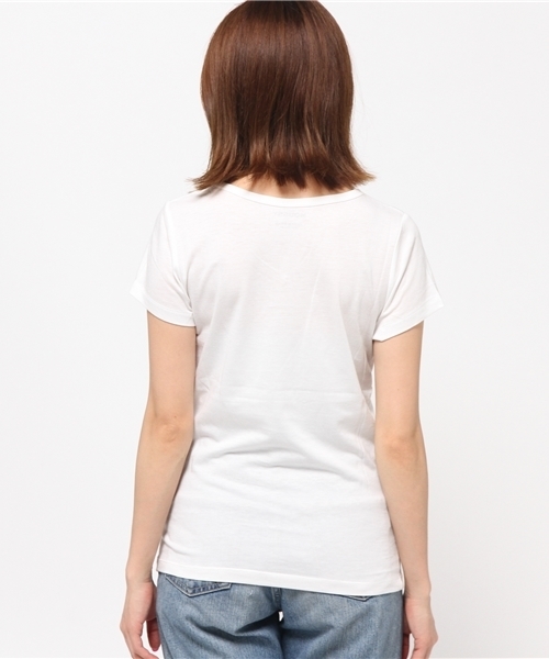MOUSSY（マウジー）の「V/N BASIC TEE（Tシャツ/カットソー・レディース・オフホワイト/ブラック・1/2）」の5枚目の写真
