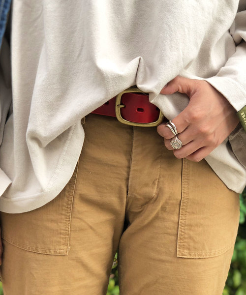 OLD BETTY'S（オールドベティーズ）の「Caddilac Leather Belt/キャデラックレザーベルト（ベルト・レディース・ネイビー/ブラウン/キャメル/オリーブ/レッド/ナチュラル・FREE）」の15枚目の写真