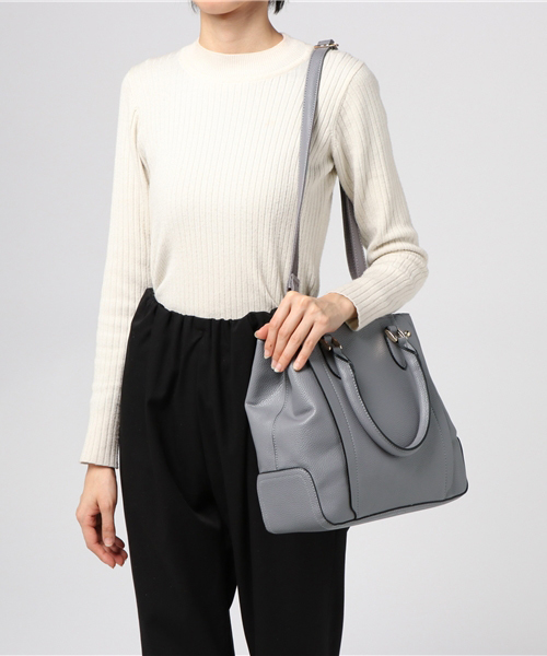 PLAIN CLOTHING（プレーンクロージング）の「スクエアハンドバッグ/ショルダーバッグ【PLAIN CLOTHING】（ハンドバッグ・レディース・グレー/キャメル/ベージュ/ブラック・FREE）」の11枚目の写真