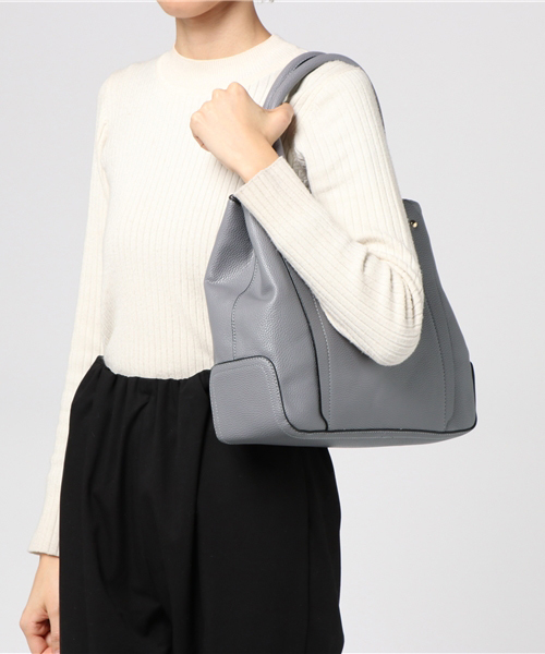 PLAIN CLOTHING（プレーンクロージング）の「スクエアハンドバッグ/ショルダーバッグ【PLAIN CLOTHING】（ハンドバッグ・レディース・グレー/キャメル/ベージュ/ブラック・FREE）」の12枚目の写真
