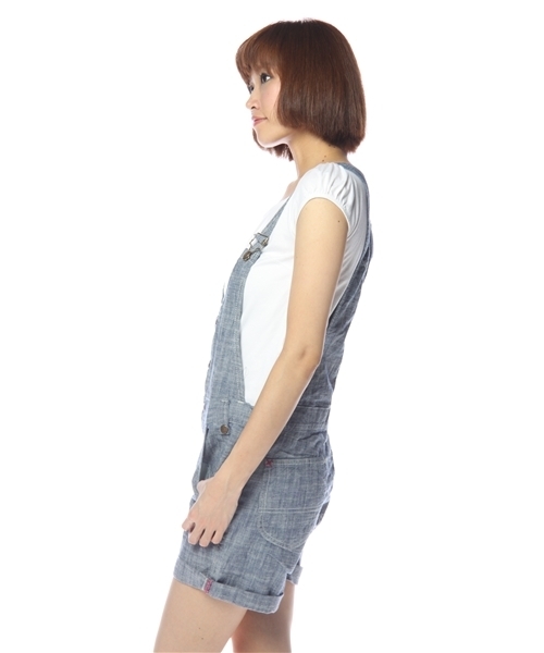 earth music&ecology（アースミュージックアンドエコロジー）の「★Violet Lavel:コラボ★Lee Short/Salopette（サロペット/オーバーオール・レディース・インディゴブルー/ブルー系その他/ライトインディゴブルー・SMALL/XS.P/MEDIUM）」の4枚目の写真