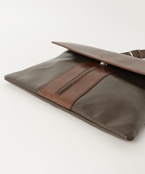 SEEKER(シーカー)の「【SEEKER別注】コンビネーションレザー2WAYクラッチバッグ(クラッチバッグ・メンズ・ブラック/ブラック×グレー/ネイビー/チョコ・FREE)」の9枚目の写真