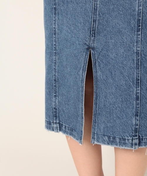 PAGEBOY(ページボーイ)の「デニム前ボタンタイトスカート(デニムスカート・レディース・ライトブルー/サックスブルー/ブラック・SMALL/MEDIUM)」の18枚目の写真