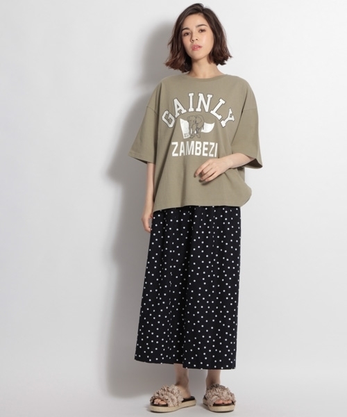 niko and...（ニコアンド）の「コットンフラッグアニマルカーブTシャツ（Tシャツ/カットソー・レディース・ホワイト/カーキ/ネイビー・FREE）」の6枚目の写真