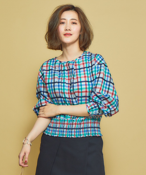 Abahouse Devinette(ドゥヴィネット)の「ウエストシャーリングプルオーバー(シャツ/ブラウス・レディース・ネイビー/レッド・フリー)」の2枚目の写真