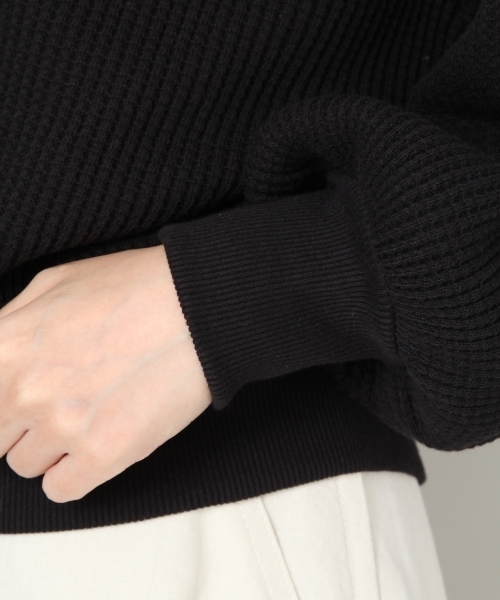 LOWRYS FARM（ローリーズファーム）の「ワッフルカーデ　806115（カーディガン/ボレロ・レディース・オフホワイト/ブラック/ベージュ/レッド・FREE）」の10枚目の写真