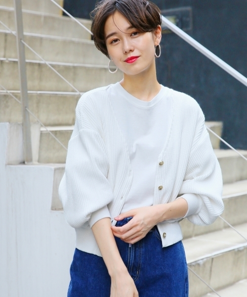 LOWRYS FARM（ローリーズファーム）の「ワッフルカーデ　806115（カーディガン/ボレロ・レディース・オフホワイト/ブラック/ベージュ/レッド・FREE）」の14枚目の写真