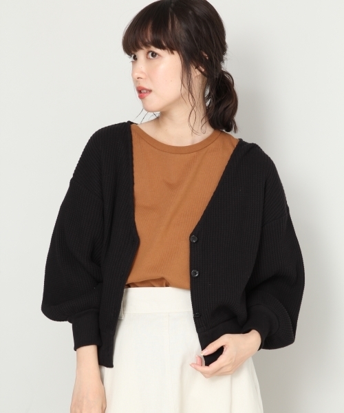 LOWRYS FARM（ローリーズファーム）の「ワッフルカーデ　806115（カーディガン/ボレロ・レディース・オフホワイト/ブラック/ベージュ/レッド・FREE）」の15枚目の写真